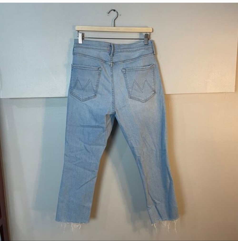 MOTHER The Mid Rise Dazzler Crop Fray in Sun-Kissed Light Wash Denim SZ 34 EUC - Picture 8 of 8
